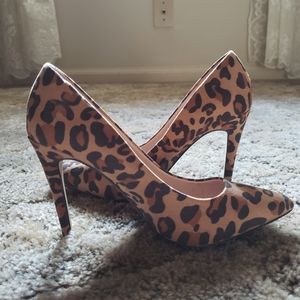 Mix No. 6 Lill Leopard Pump